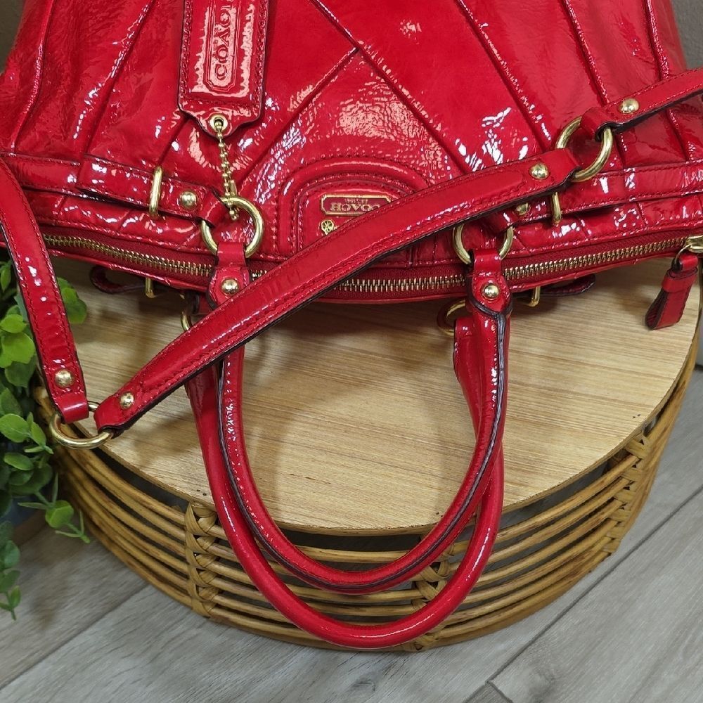 Coach Madison Diagonal Pleated Patent Leather Tote - Picture 9 of 13